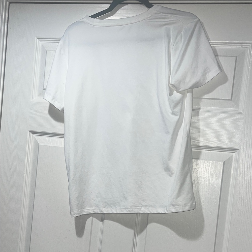 SHEIN White and Blue Graphic Tee - Picture 2 of 3
